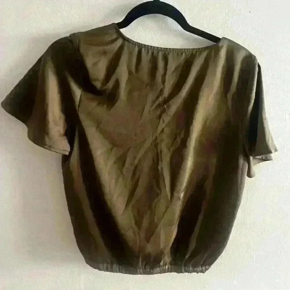 Urban Outfitters Size Small - Picture 2 of 2